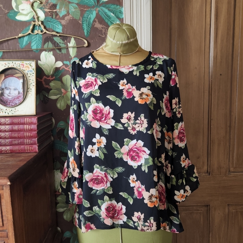 Charlotte Russe Floral Blouse Women Small Black Pink Roses Bell Sleeve Modest